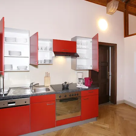 Schloss Am Fischhorn 아파트호텔 4*