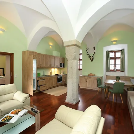 Schloss Am Fischhorn 아파트호텔 4*